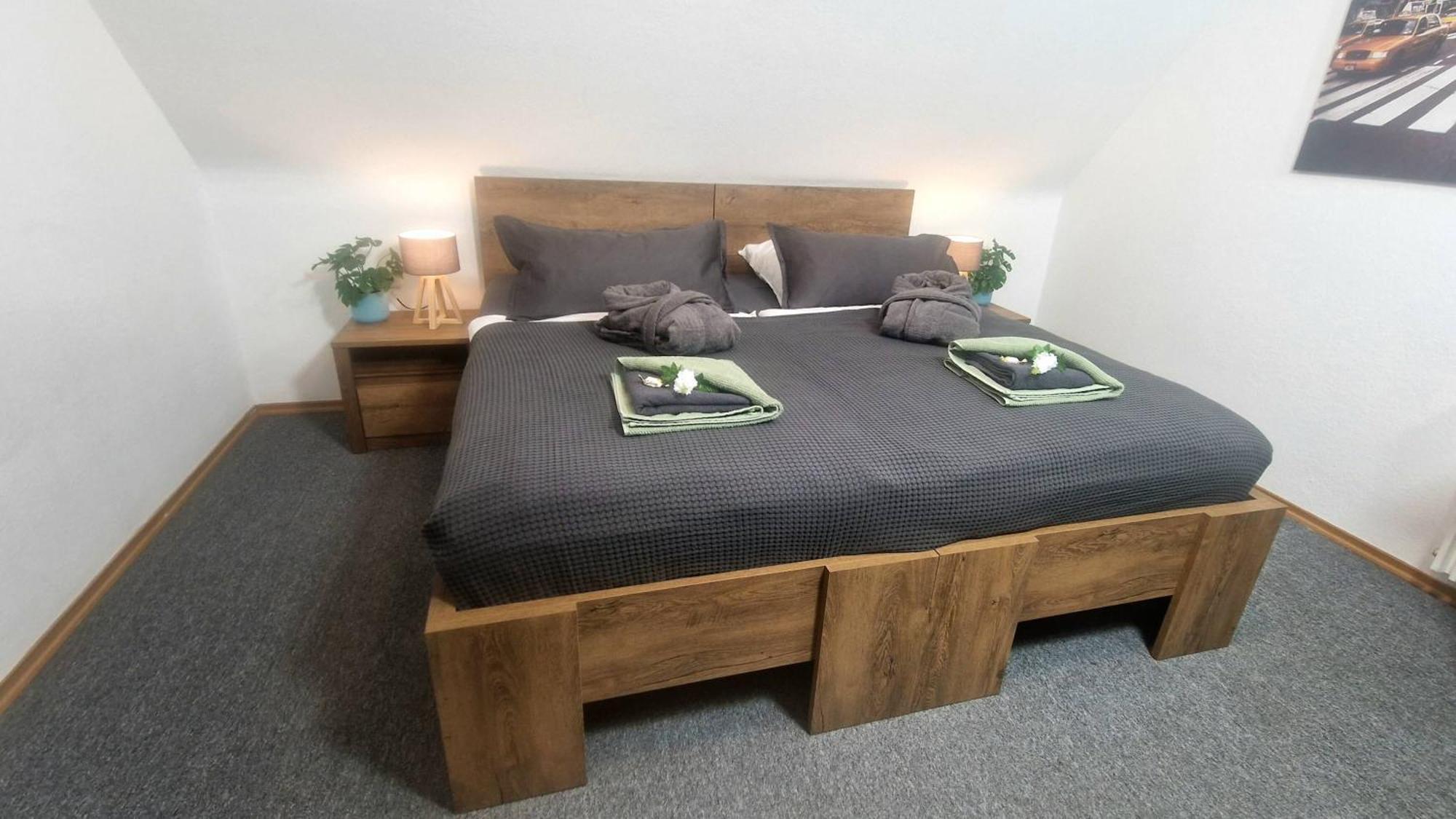 Ferienwohnung Landlicht Mit Terrasse In Ruhiger Lage Sulingen Exteriér fotografie